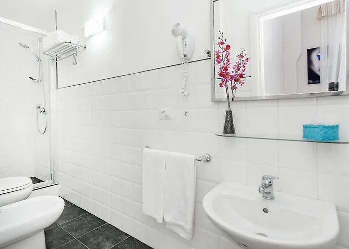 White Colosseo Bed and breakfast