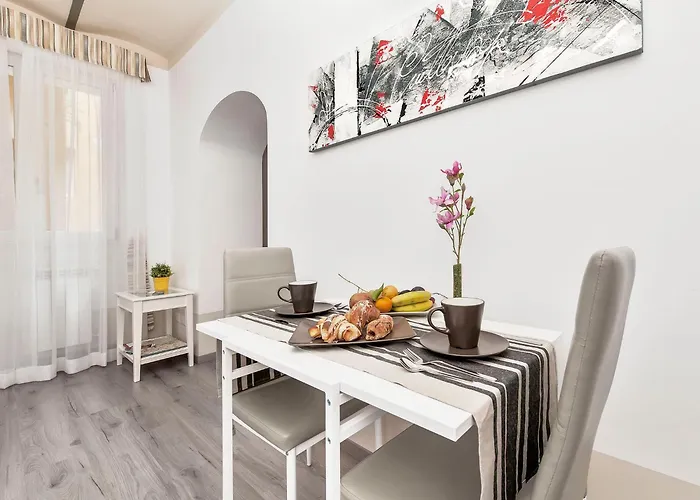 Oda ve Kahvaltı White Colosseo Roma